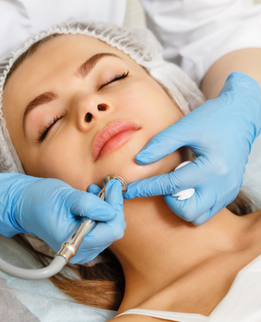 Clinic Daffodils – Skin & Hair Clinic in Punjabi Bagh